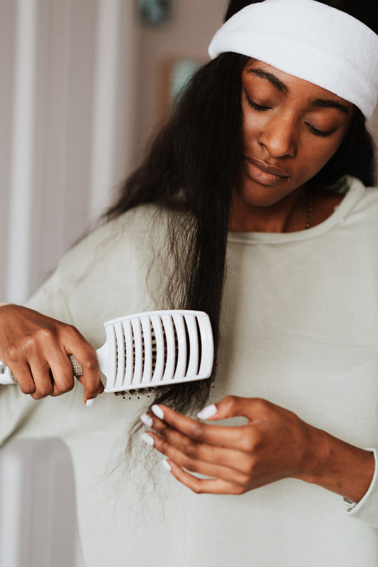 The difference between lace frontals and lace closures