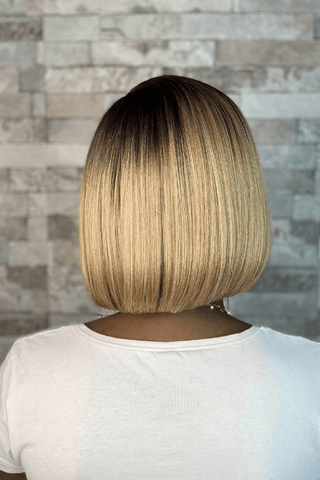 Short Bob Straight Lace Front Side Part Synthetic Hair Wig Ombre Blond